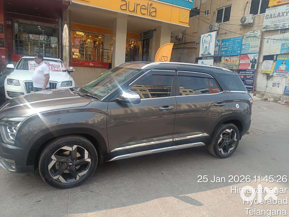 Hyundai Alcazar Signature (o) 7 Seater 1.5 Diesel At Adventure Dual ..