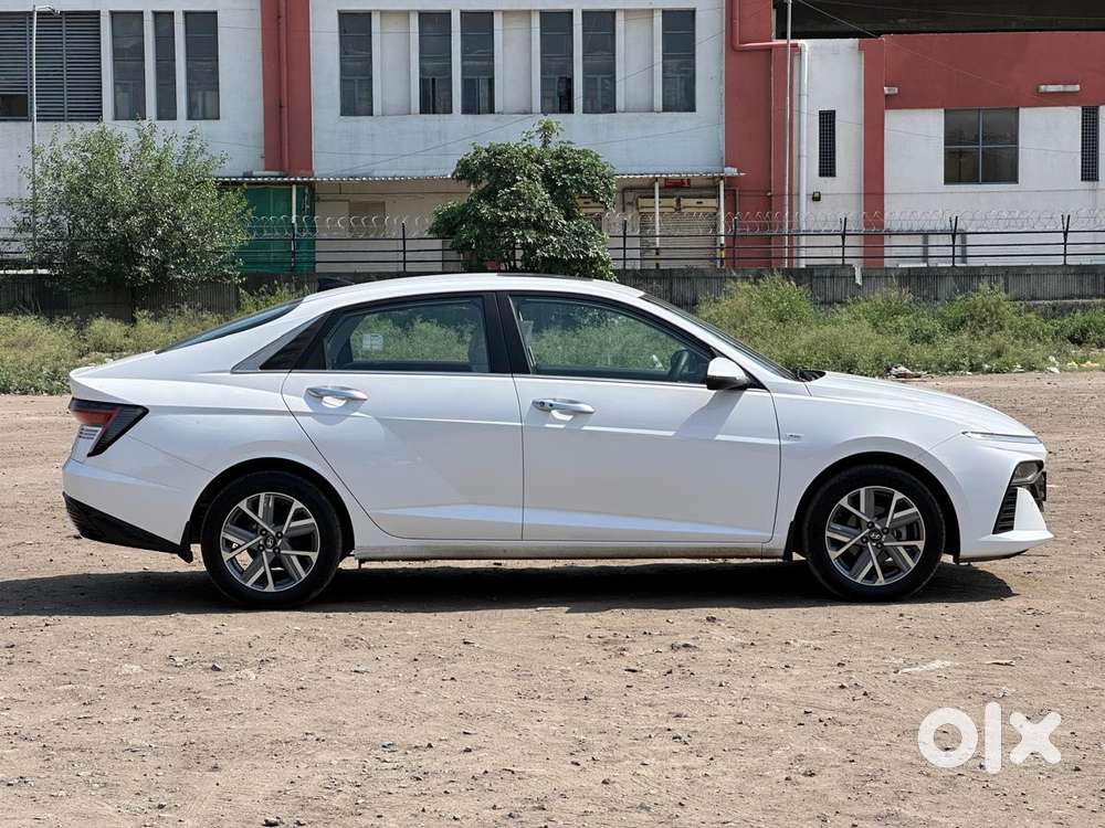 Hyundai Verna 1.5 Sx (o) Vtvt Ivt, 2023, Petrol