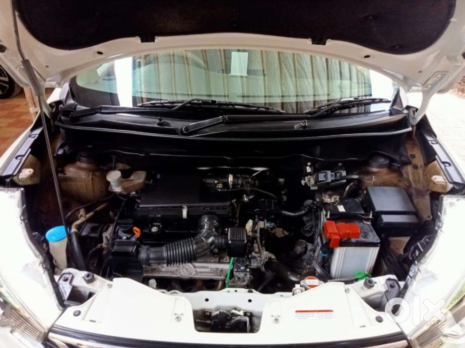 Maruti Suzuki Ertiga 1.5 Vxi Shvs, 2023, Petrol