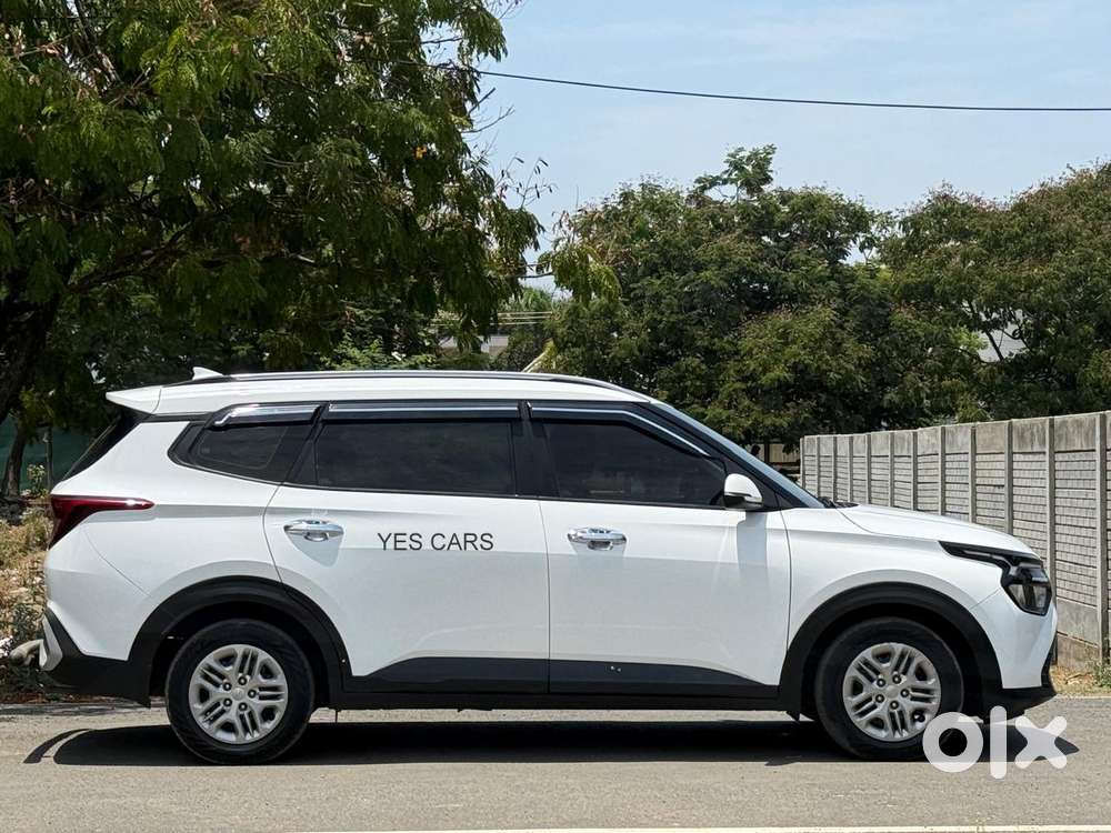 Kia Carens 1.4 Prestige 7 Str, 2023, Petrol