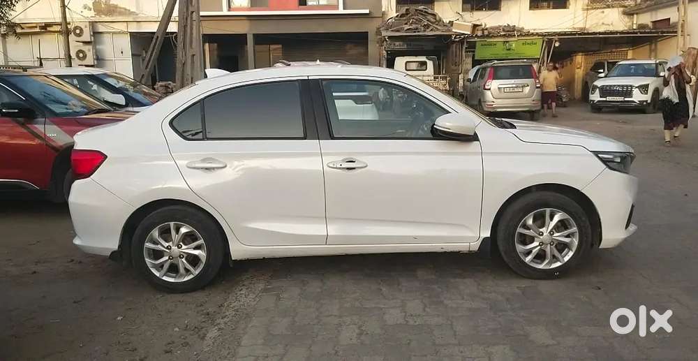 Honda Amaze 2nd Gen 2018 Petrol Well Maintained