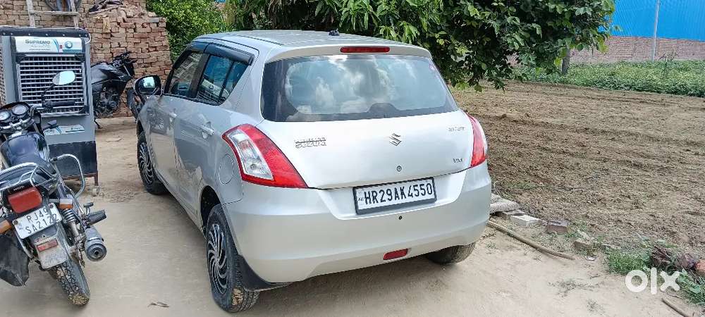 Maruti Suzuki Swift Vxi 2015