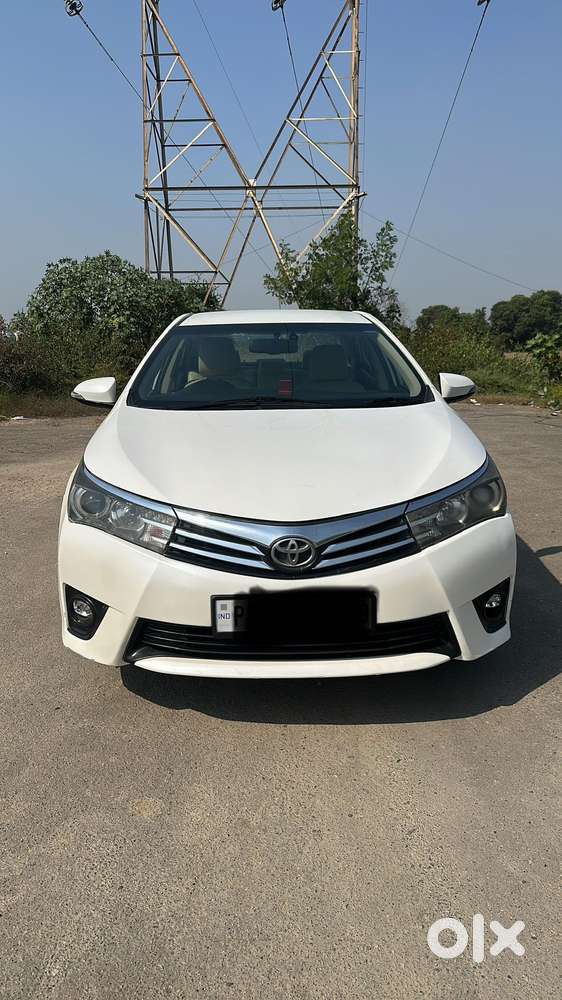 Toyota Corolla Altis Vl At, 2014, Petrol