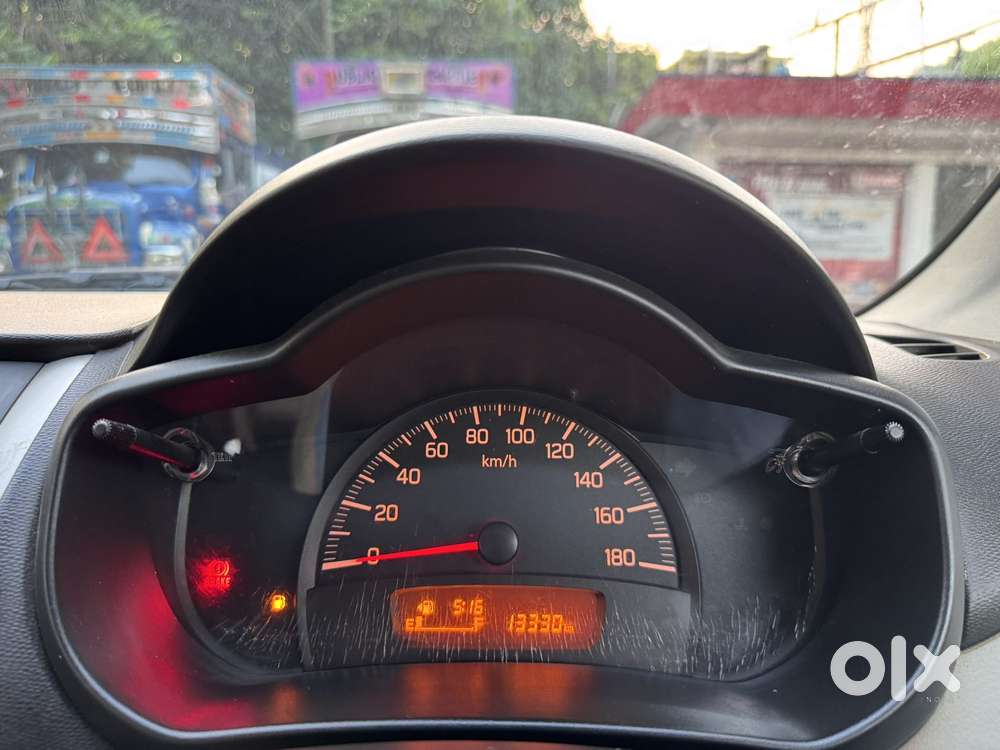 Maruti Suzuki Celerio Vxi Mt, 2016, Petrol