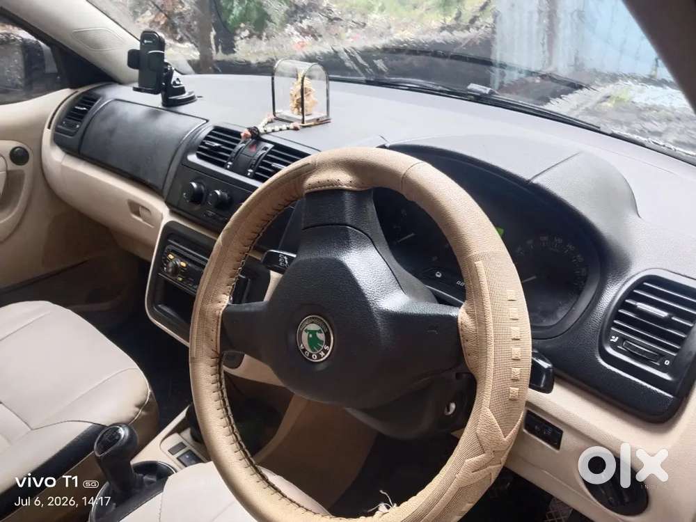Skoda Fabia Petrol 2015 Car For Sale