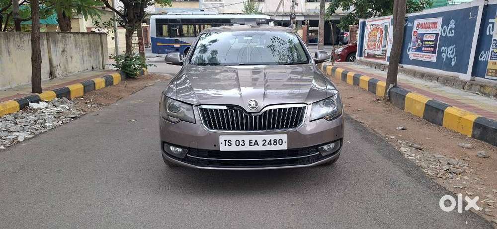 Skoda Superb 2.5 Elegance Tdi At, 2014, Diesel