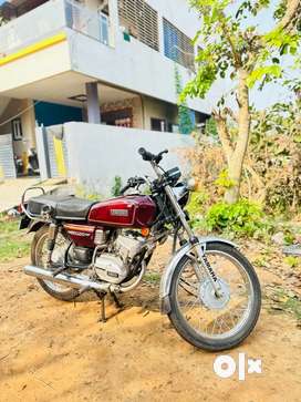 Yamaha old best sale bikes olx