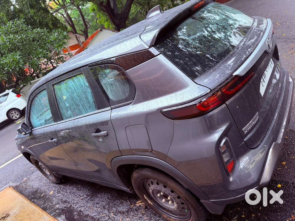 Toyota Urban Cruiser Hyryder Petrol 30200 Km Driven
