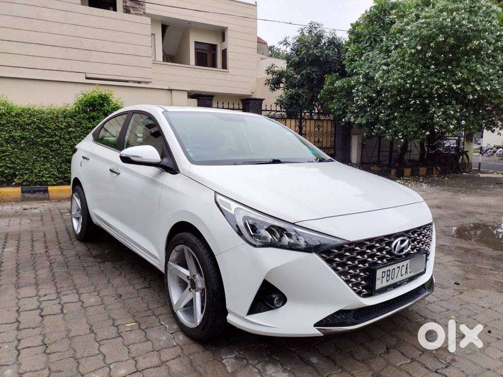 Hyundai Verna 1.5 Sx (o) Diesel Mt, 2022, Diesel