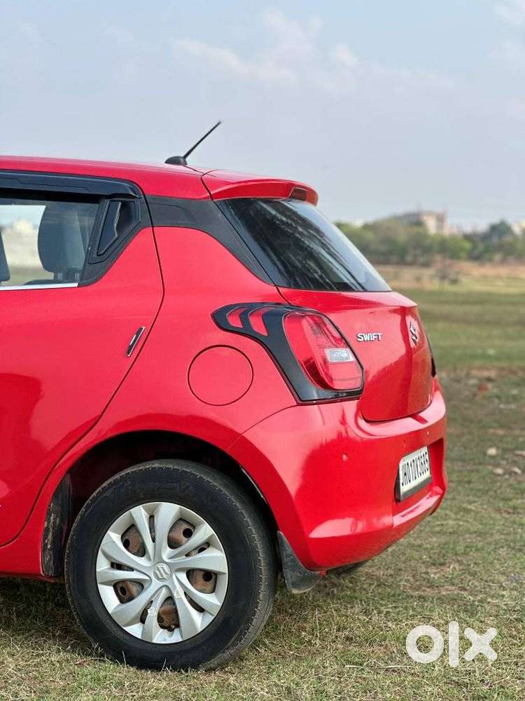 Maruti Suzuki Swift Vxi + Manual, 2020, Petrol