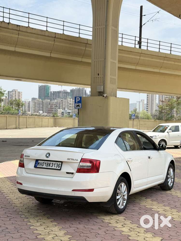 Skoda Octavia Ambition Plus 1.8 Tsi At, 2013, Petrol