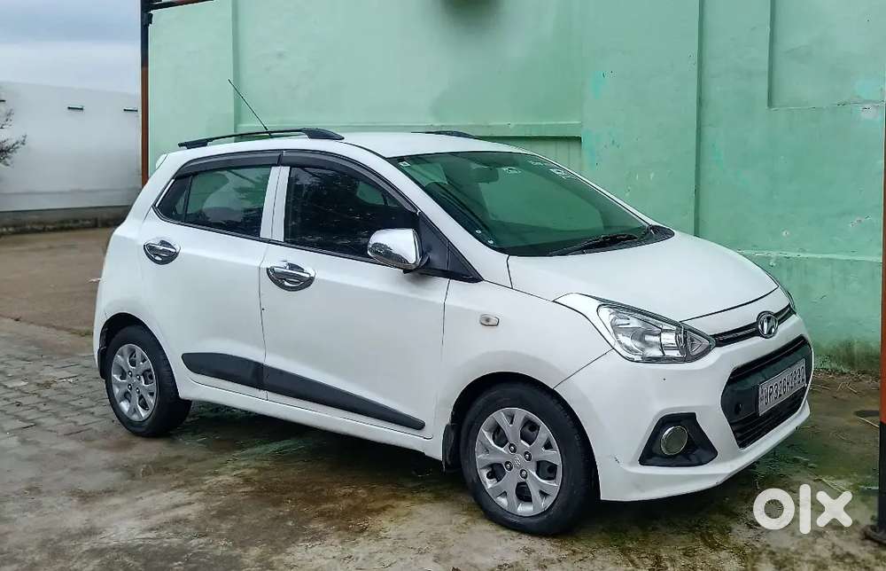 Hyundai Grand I10 2015 Diesel ⁹⁶²¹⁵⁷⁹³³⁷