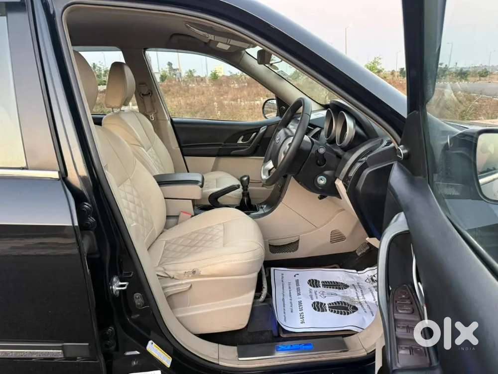 Mahindra Xuv500 2015