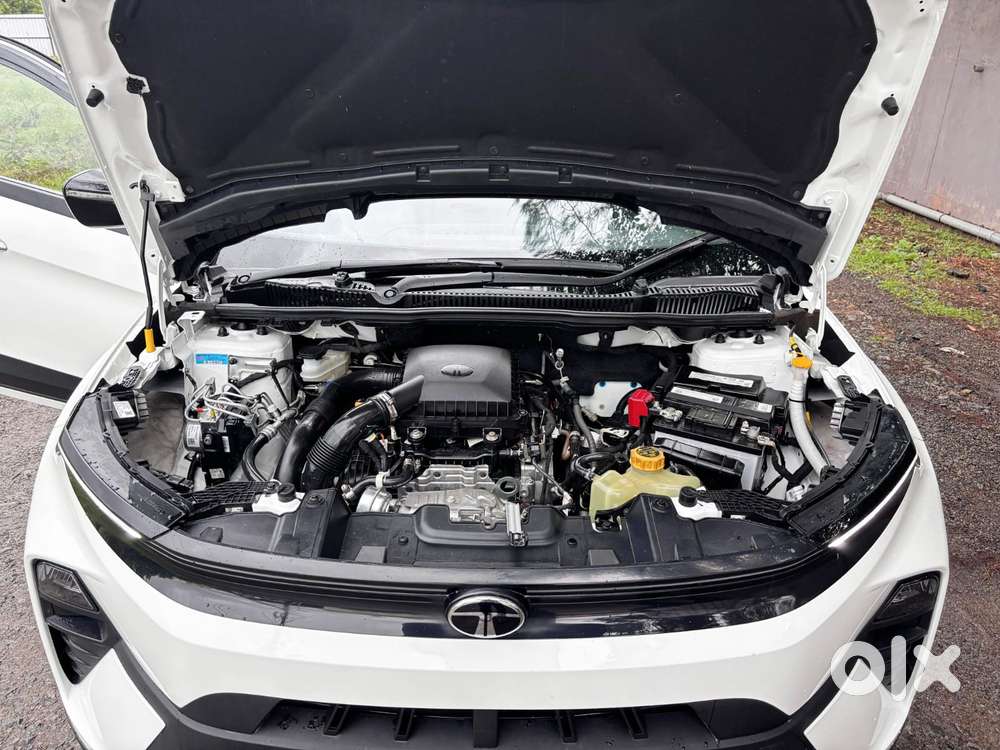Tata Nexon Smart Plus1.2 Revotron Petrol 5 Mt, 2025, Petrol