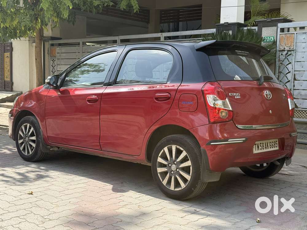 Toyota Etios Liva V Limited Edition, 2015, Petrol