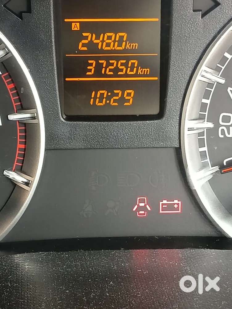 Maruti Suzuki Dzire 1.2 2016