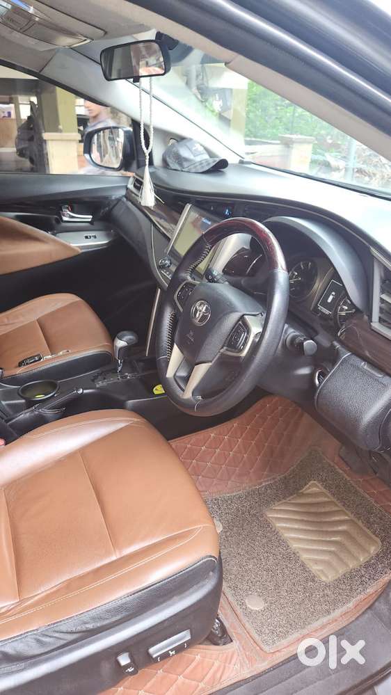 Toyota Innova Crysta 2.8 Zx At, 2016, Diesel