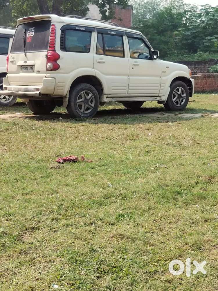 Mahindra Scorpio Classic 2006 Diesel 190 Km Driven