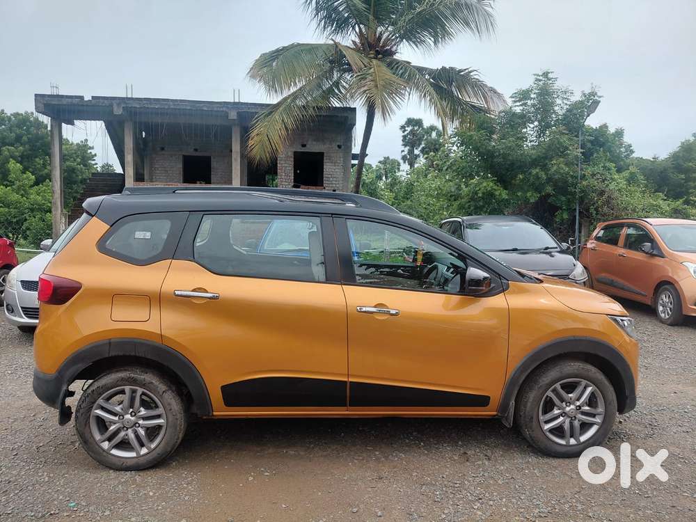 Renault Triber Rxz Easy-r Amt, 2026, Petrol