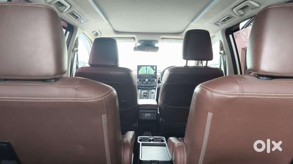 Toyota Innova Hycross 2.0 Zx Hybrid 7 Str, 2024, Diesel