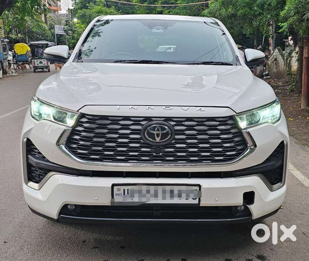 Toyota Innova Hycross 2.0 Zx (o) Hybrid 7 Str, 2026, Diesel