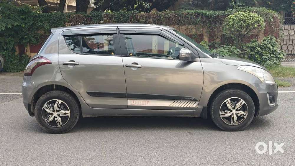 Maruti Suzuki Swift 1.2 Vxi (o), 2015, Petrol