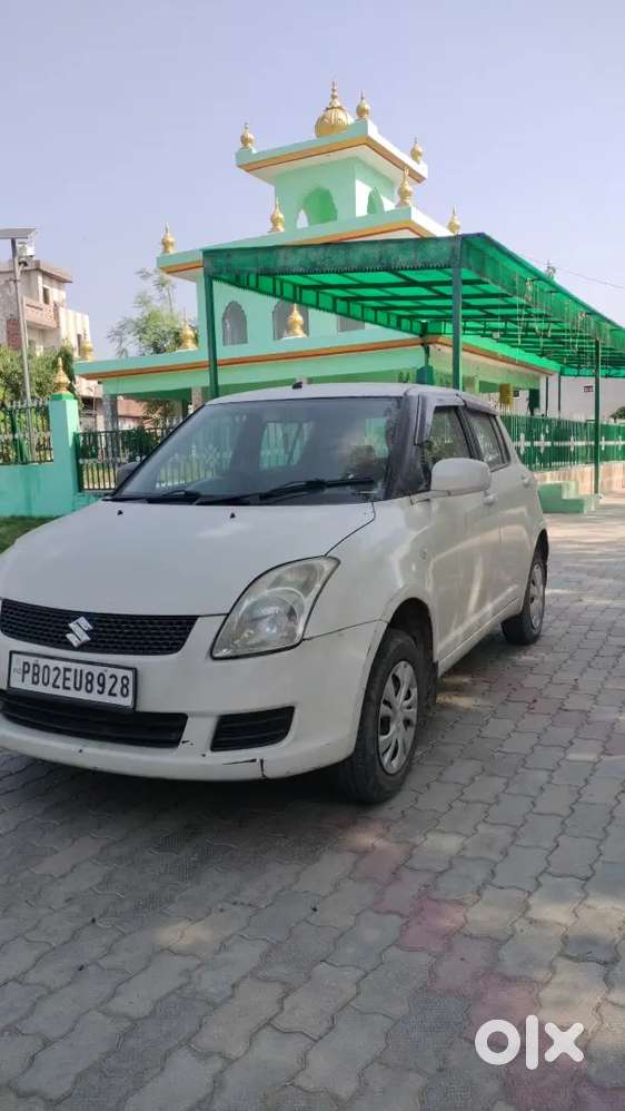 Maruti Suzuki Swift 2010