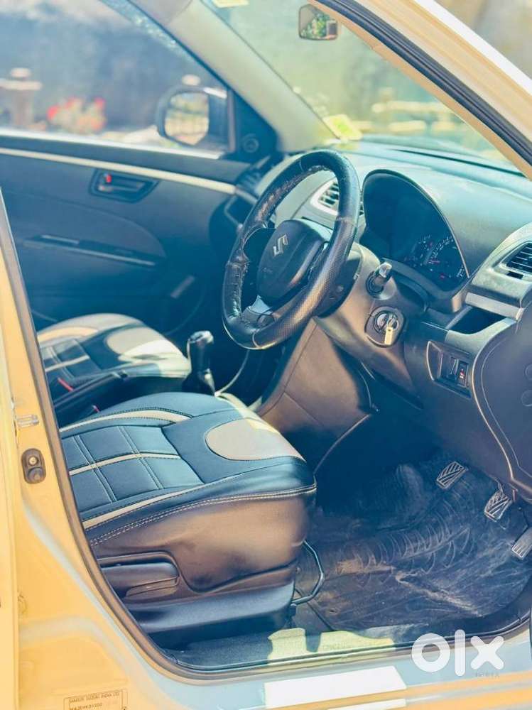 Maruti Suzuki Swift Lxi Optional-o, 2017, Petrol