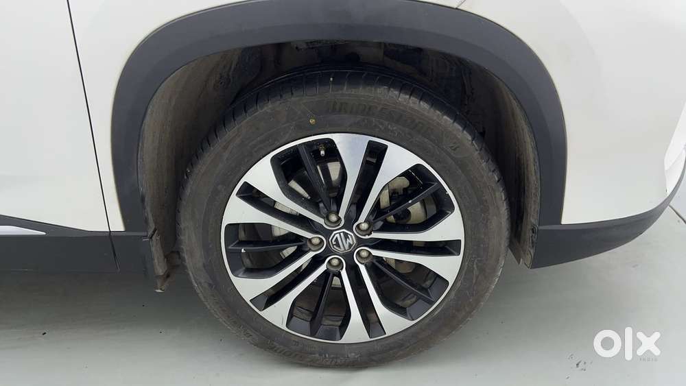 Mg Hector Plus 1.5 Sharp Turbo Cvt 6 Str, 2021, Petrol