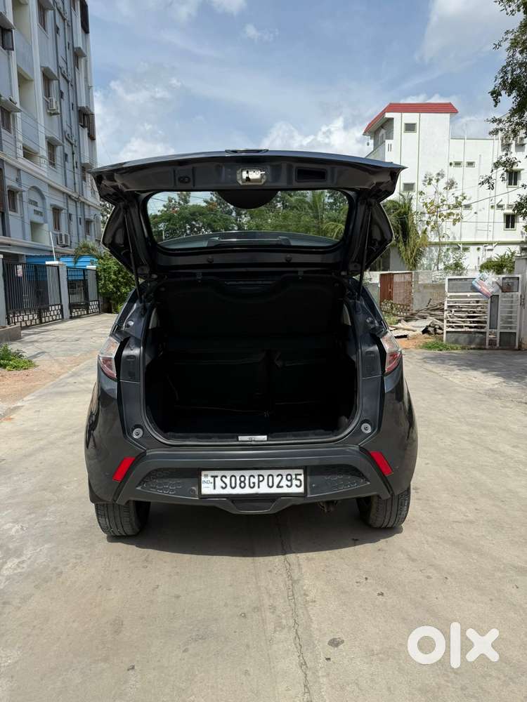 Tata Nexon 1.5 Revotorq Xza Plus, 2018, Diesel