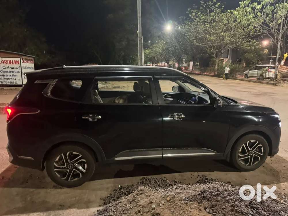 Kia Carens 2023 Diesel Well Maintained