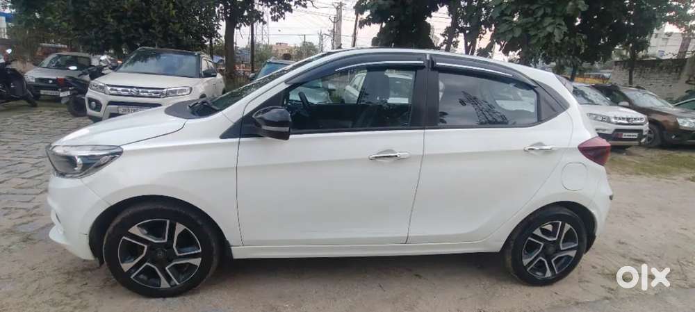 Tata Tiago 1.05 Revotorq Xz Plus, 2023, Petrol