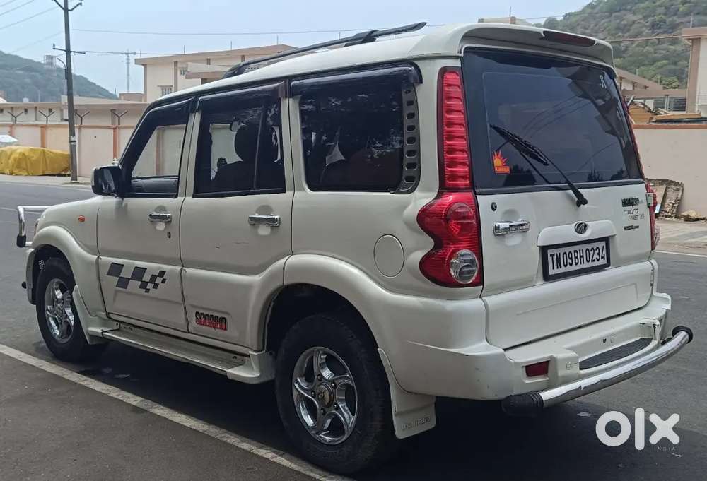 Mahindra Scorpio 2010 Diesel Manual