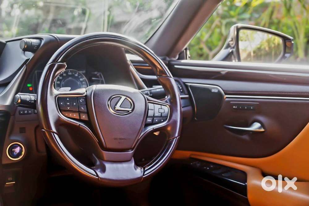 Lexus Es 300h Luxury, 2020, Petrol