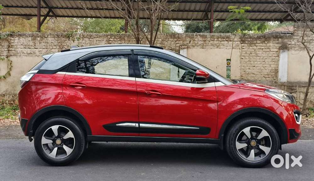 Tata Nexon 1.2 Revotron Xz Plus Dual Tone, 2017, Petrol