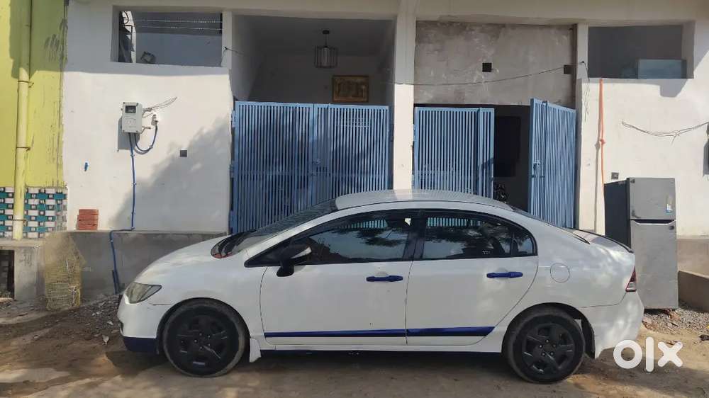 2011,modal Hai 2031 Tak Chalegi Cng Petrol Hai Mainpuri Pass Hai Agra