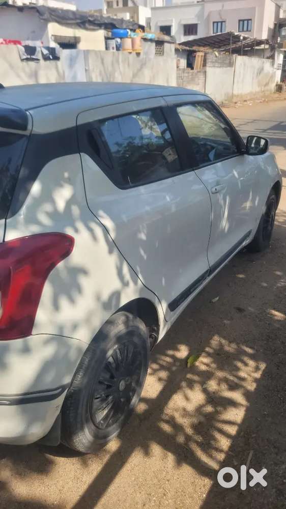 Maruti Suzuki Swift 2021