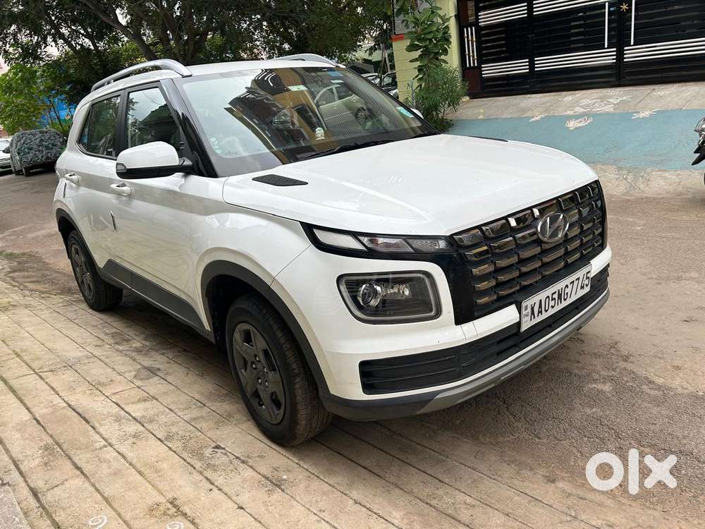 Hyundai Venue S Turbo, 2023, Petrol