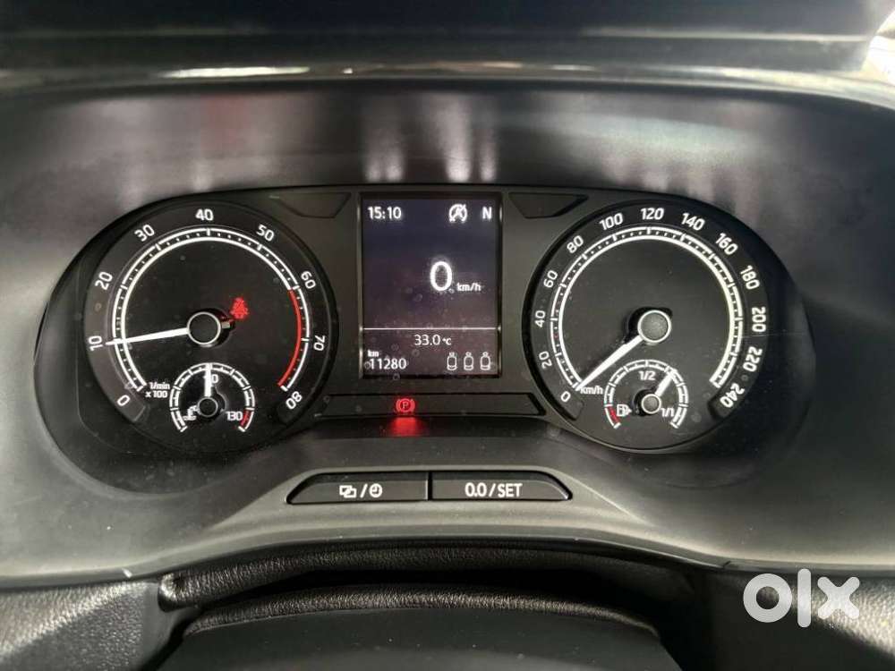 Skoda Kylaq Signature At, 2025, Petrol