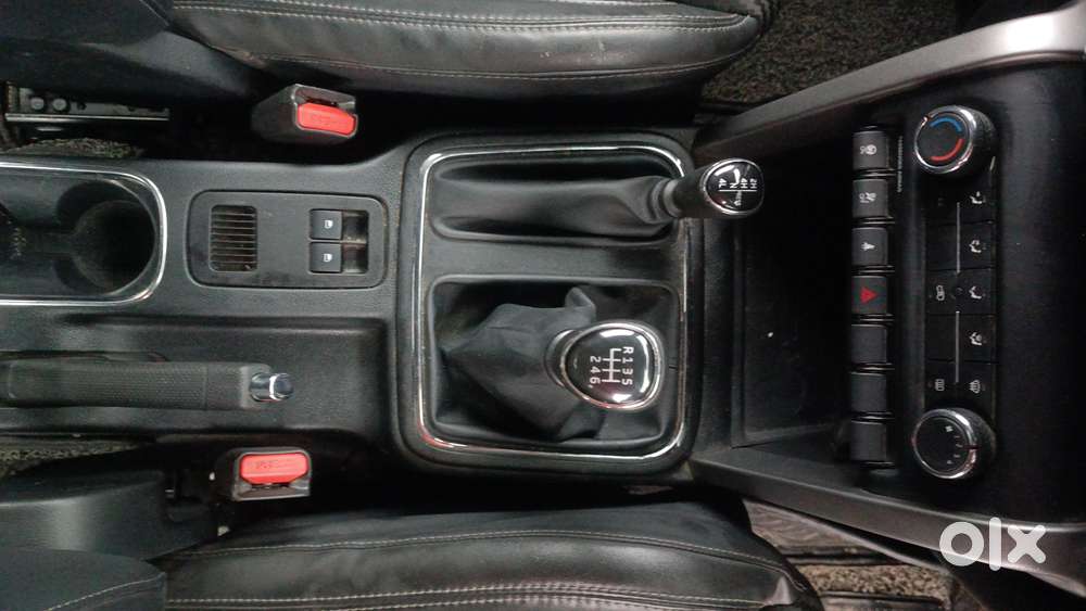 Mahindra Thar Lx Hard Top Petrol Mt 4wd, 2022, Petrol