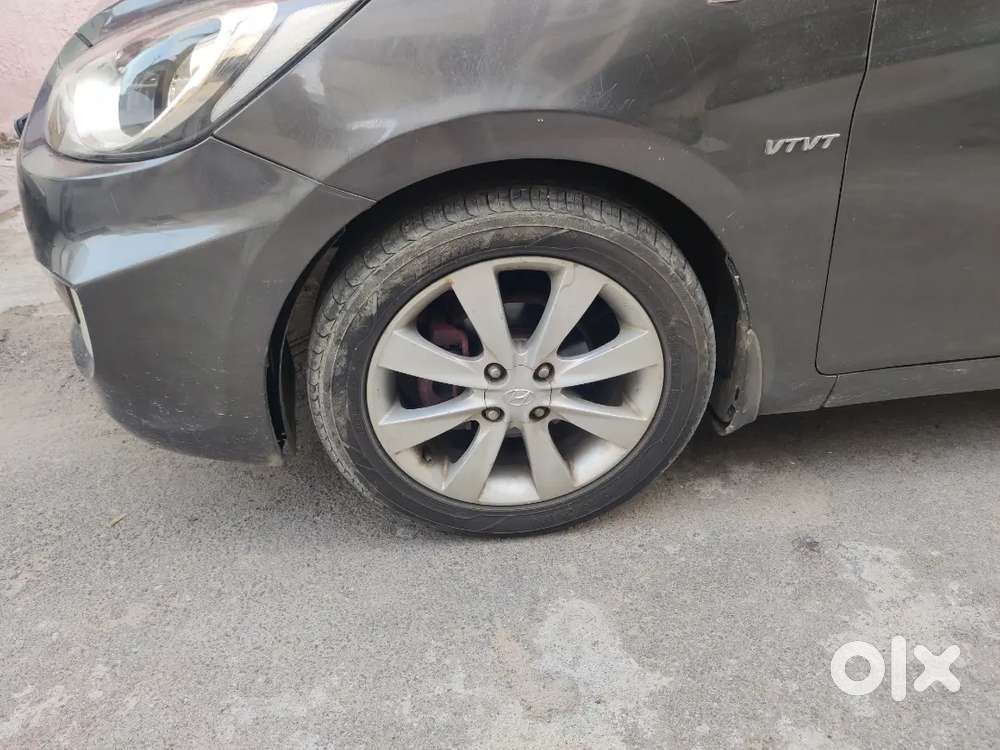 Hyundai Fluidic Verna 2011 Petrol Well Maintained