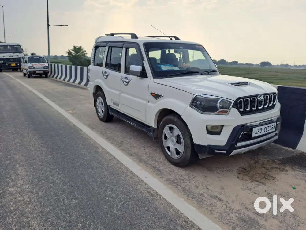 Mahindra Scorpio S6 Diesel Automatic 2017