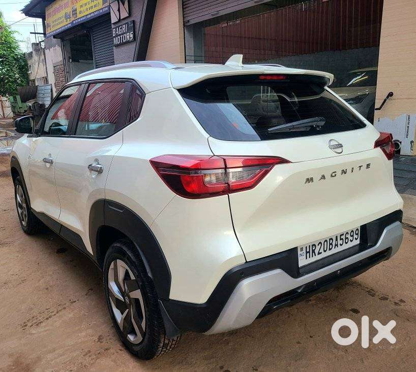 Nissan Magnite, 2025, Petrol