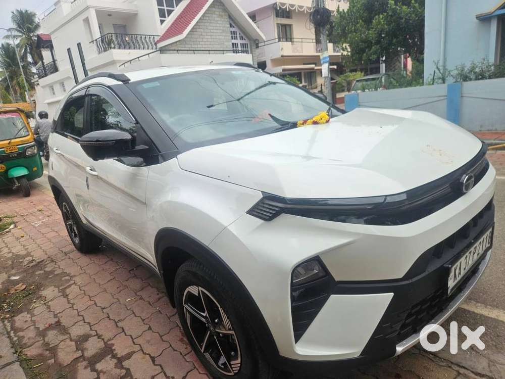 Tata Nexon 2025 Petrol 6000 Km Driven