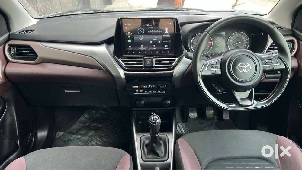 Toyota Urban Cruiser Taisor V 1.0 Petrol Mt, 2025, Petrol