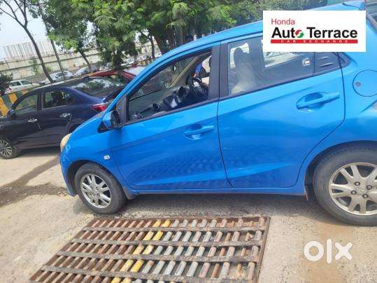 Honda Brio V Mt, 2013, Petrol