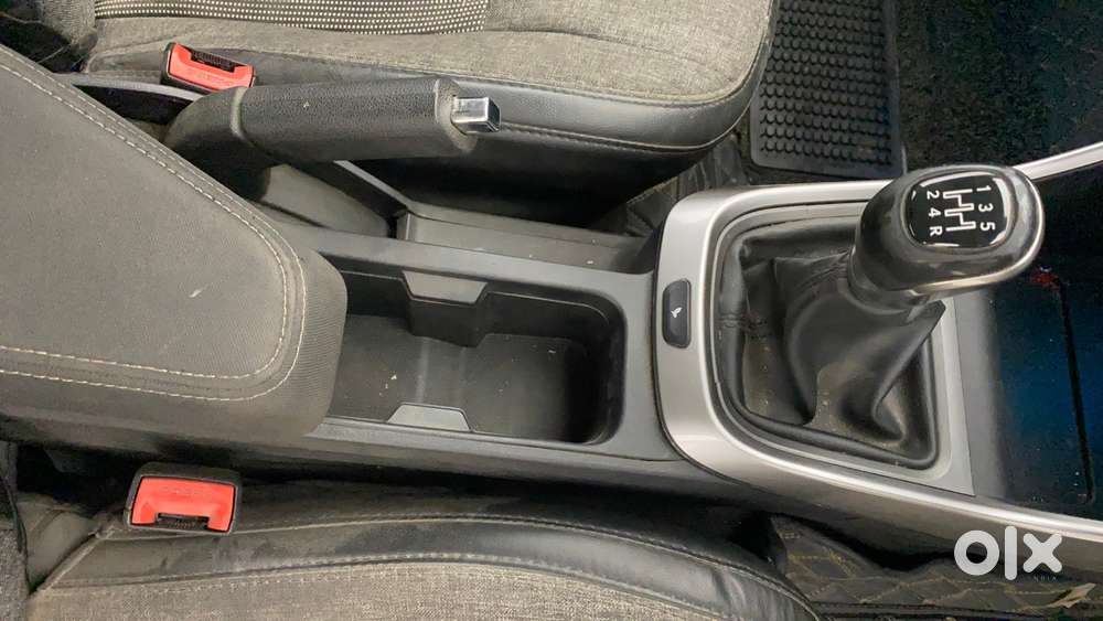 Tata Altroz Xz, 2020, Petrol