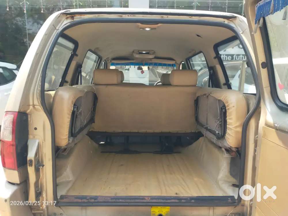 Chevrolet Tavera 2011 Diesel 122000 Km Driven