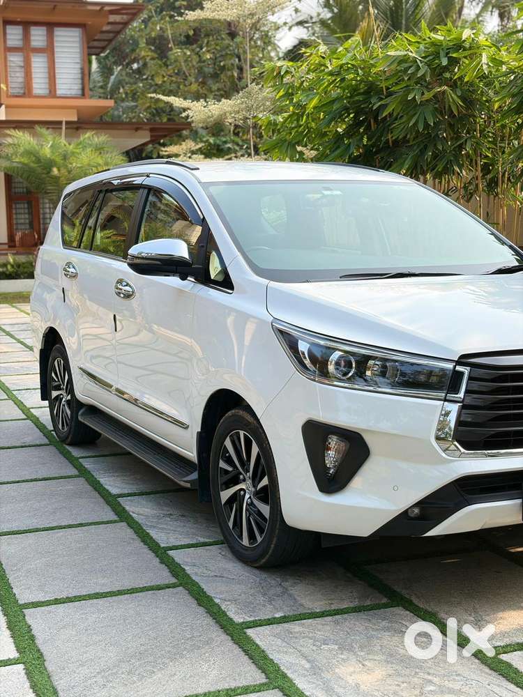 Toyota Innova Crysta, 2022, Diesel