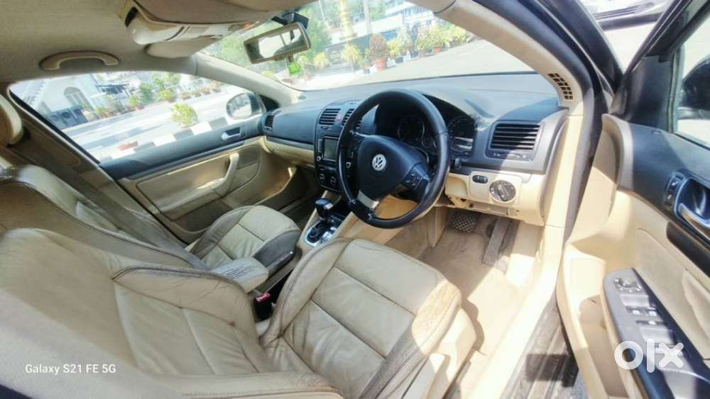 Volkswagen Jetta 1.9 Tdi Comfortline Dsg, 2010, Diesel